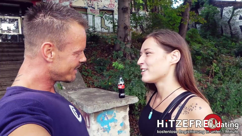 Hitzefrei: Hot teen ass! Mina's first outdoor fuck-date! Part 1