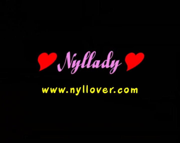 Nyllady: Joc cu pantofi cu ciorapi negri