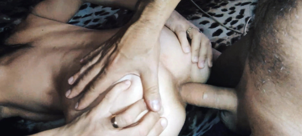 Hotlia: Student anál šuká svou učitelku po hodině