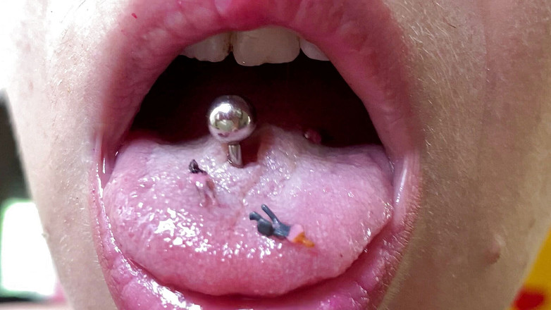 Cuteblonde666: Ústa fetiš obryně s modelkami trénují lidi extrémní zblízka