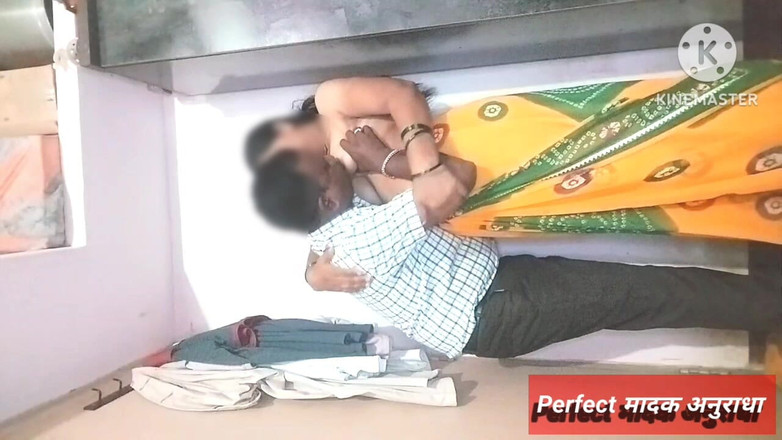 Hemant: Sexo caliente y sensual de una pareja real, lamiendo su...