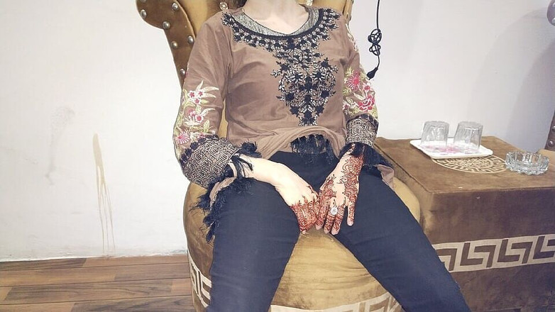 Silent Girl: 1. gece seks barrat günü sert romantik evli kadınla sikişiyor