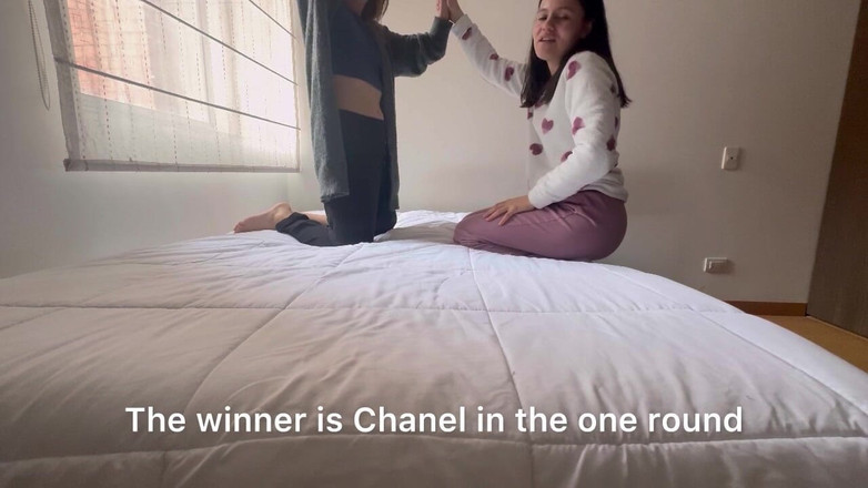 scarlettandc: Wrestling wanita