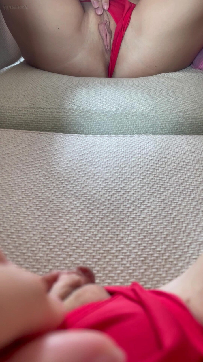 LaylaX: She Start to Play Near Mirror and Dont Stop Until...