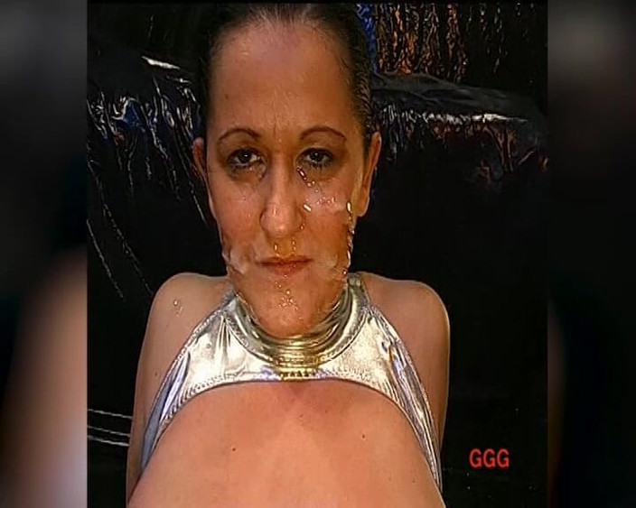 DEUTSCHLAN PORNO XXX: Blonde Bukkake Slut Gets Facial Cumshots From the Whole Crew