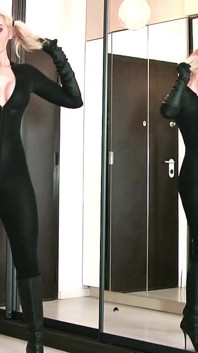 Gry JOI w Spandex Catsuit