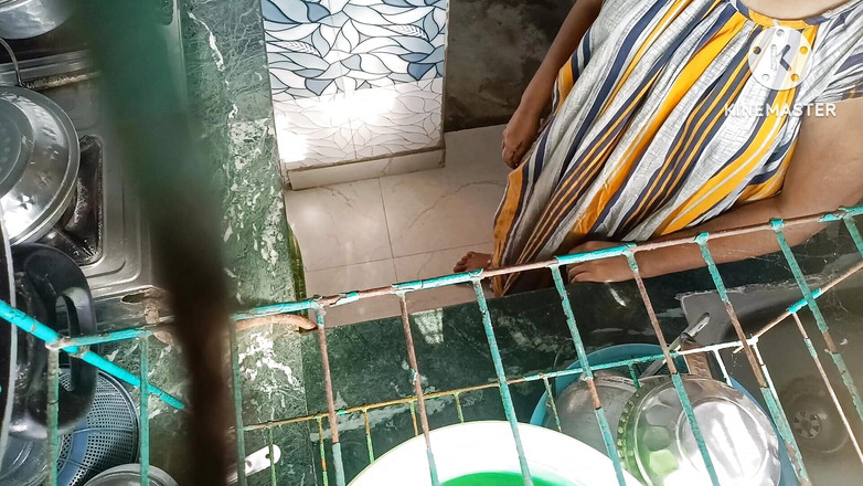 Latifah1234: Sexo kichen hecho en casa con chica india