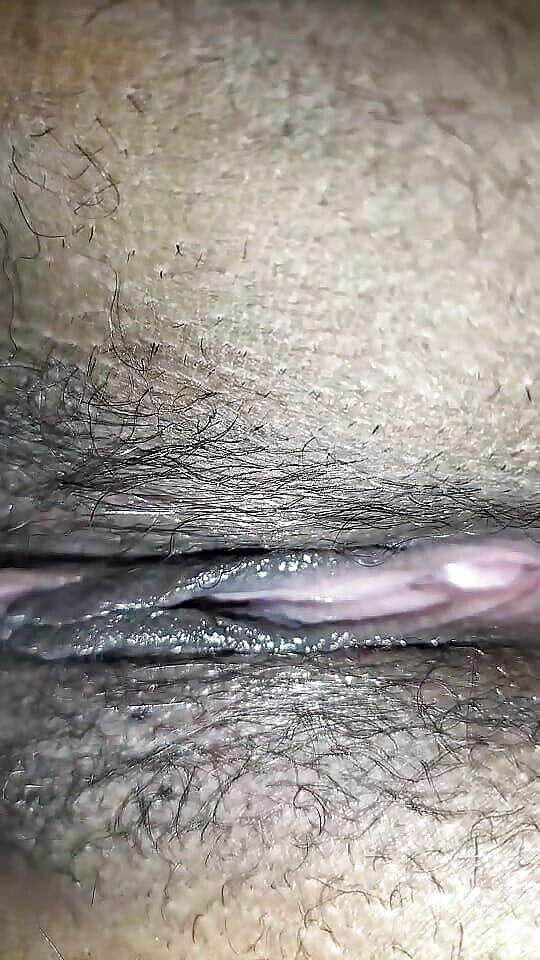 XXX Nepal: Yeni Nepalli karı koca yaz gece yarısı seansının seksi videosu.