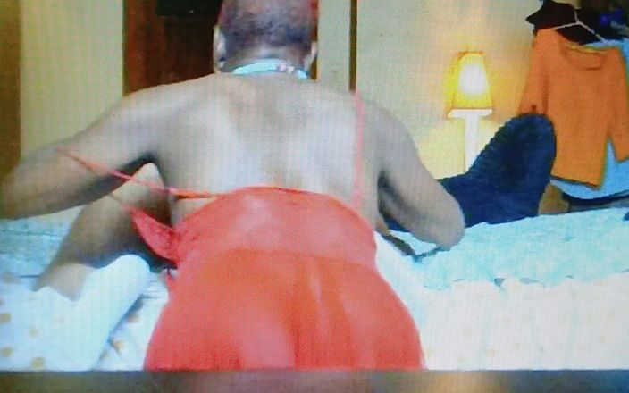Kimbilly: Kim Kay और bbc(बड़े काले लंड) उसकी गांड चाटते हैं.भाग 1