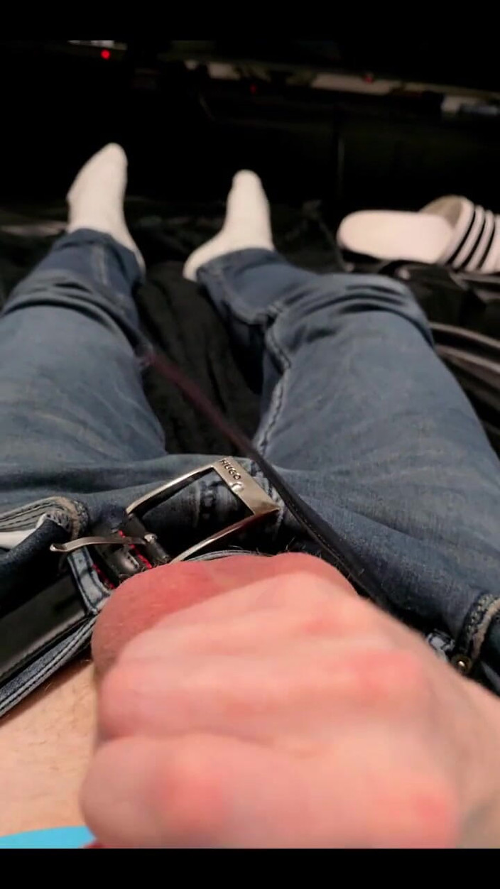 Roman Heart: Przeszukałem telefon w poszukiwaniu filmów cum i poskładałem je razem....