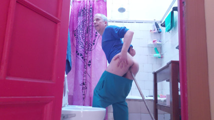 Dildo Man and Cross Hard Sex: Playing with the floor dryer in the ass