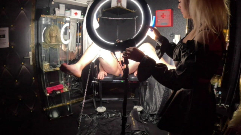 Queen_of_BDSM: Vosk na svíčky rozzáří vaše vajíčka!