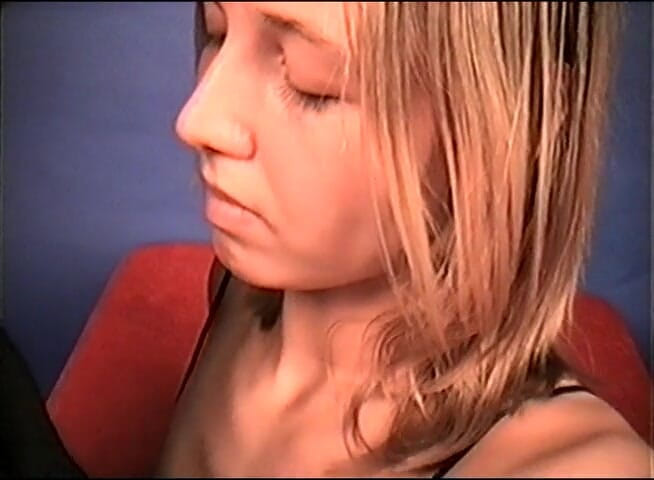 Flash Model Amateurs: Licking a muff of hot shy blonde