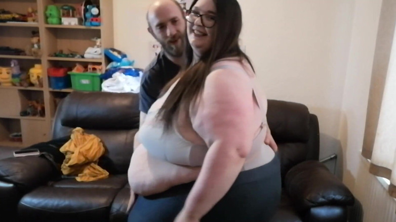 SSBBWLadyBrads: SSBBW bely and slave lift &amp; lifted fat fat goddess