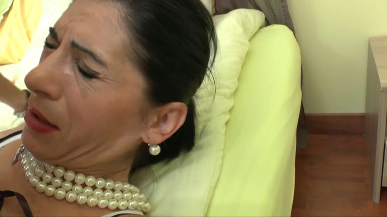 CBD Media: Skinny MILF having rough anal threesome on bed