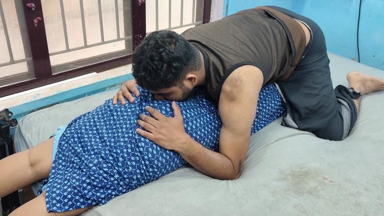 Vaigavarun45: Hot Ass Kiss and Ass Romance in Nighty