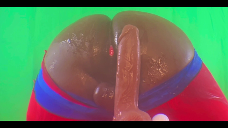 DipsoDeep: Tôi có nên quay phim với nhiều dương vật giả...