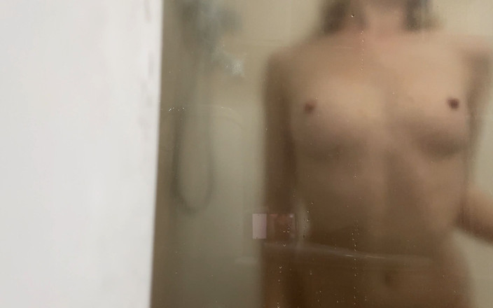 MilaPixie: Ta En Söt Lil Dusch Innan Sängen