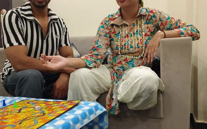 Hornycouple149: जीजा साली के साथ खेल हिंदी ऑडियो में जुनूनी सेक्स के साथ समाप्त हुआ