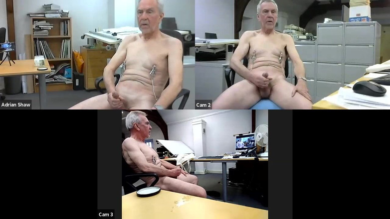 Silver Fox Sex: 다른 캠으로 노는 중