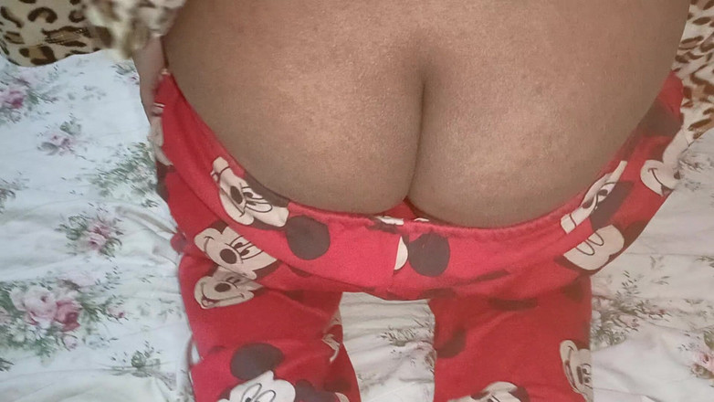 Faryal: 私のガールフレンドはタバコを吸ってから犯されました