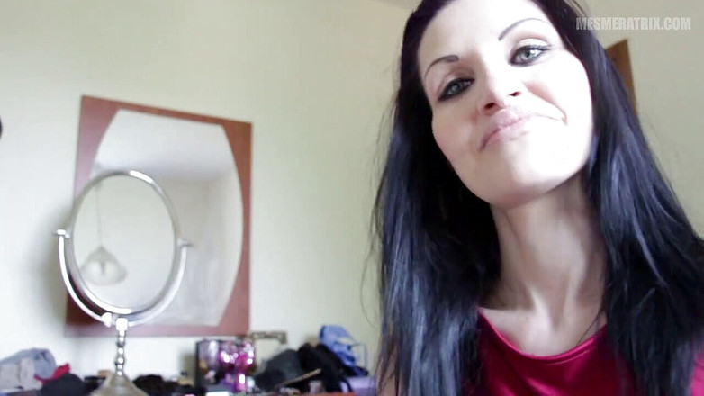 Lady Mesmeratrix Official: Saya akan potong telur awak