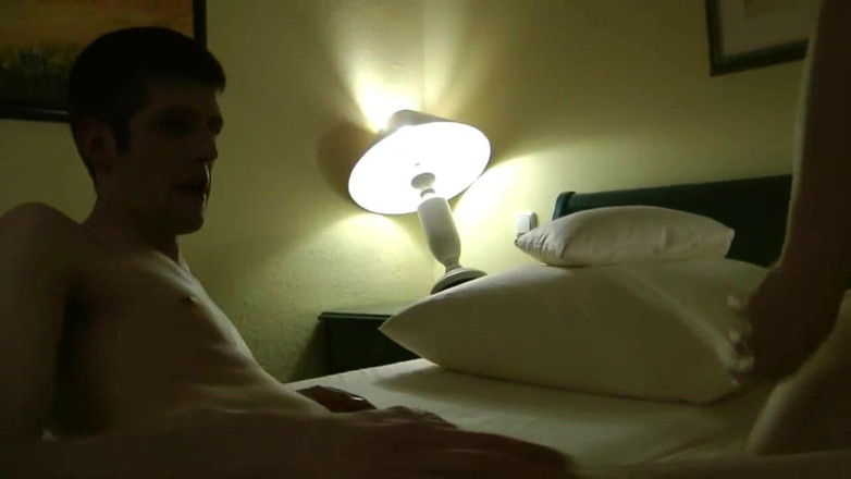 Anna Devot: Annadevot - Hoteldate with young boy