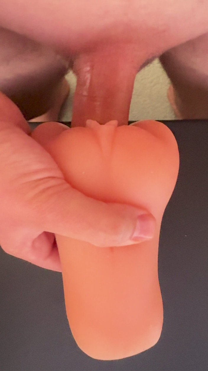 SoloEdgeMaster: 膣のおもちゃと射精、中で射精