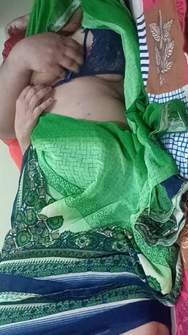 aliabegum: Sweety Bhabhi Sex with Blinkit Delivery Boy, Full Hindi Video