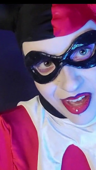 Harley helps nightwing