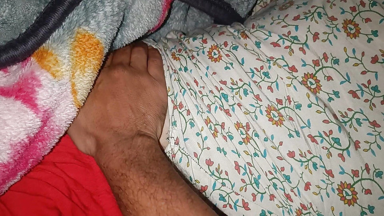 Suhana vloge: 힌디어 음성. 내 진짜 의붓여동생 따먹기