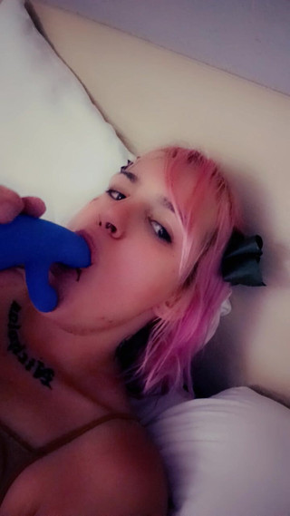 Dahmergirl: Blackbelt v Suckinf Dick