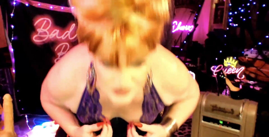 FemmeCheri120: Suka tetek bergoyang saya - dan cinta apabila mereka bergoyang- gaya...