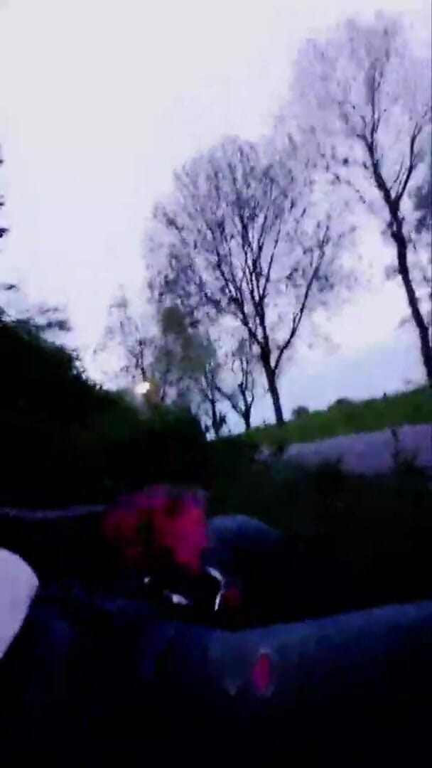 Slutboyben: Il ragazzo in cam4 sputa davanti al Tom