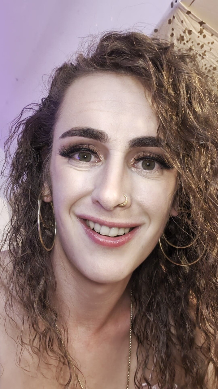 CecexoMonroe: Humilhando seu pau pequeno - Cece Monroe - humilhação de pênis pequeno...