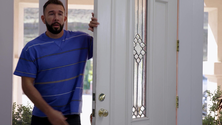 Doghouse Digital: Scambio di sborra cosa a tre 5_scene 1_passing sborra