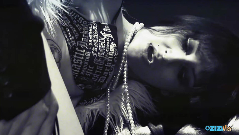Zizi Vids: Flashes of Bondage Are One of Many Memories This Woman...