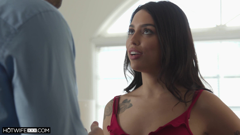 HotwifeXXX: Sexy vrouw Vanessa zal verrast worden