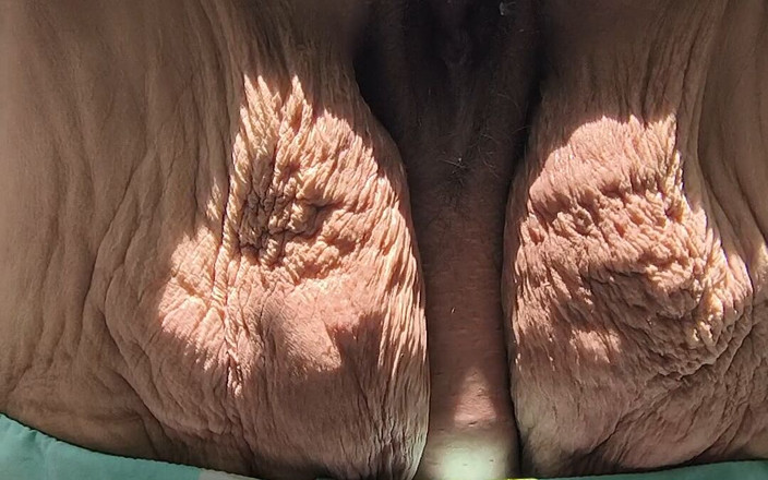 HerculesnVENUS: În pădure Curul Bent Over