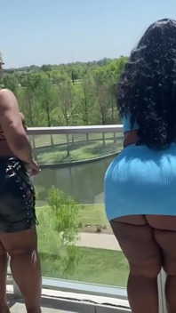 I linked up with jada thyck and she got a phat ass