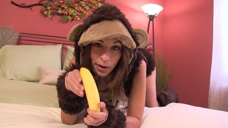 Eros JOI - Liberated Eye: Banana jerk session with chimp girl Amber Rayne - JOI