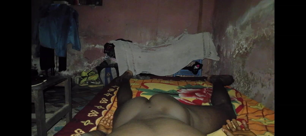 Masturbator emmy: Bobby Johnson, africký černoch je na tom znovu