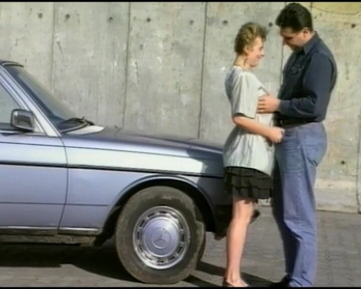 Busty German Sluts: 이 큰 젖탱이 독일 여자 따먹기