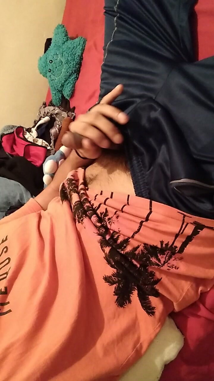 AlexAlejandro13: Chodź do mojego łóżka Mam bardzo gorący czas