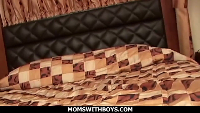 Moms With Boys: Mature babe Ava Devine wild anal sex - full movie