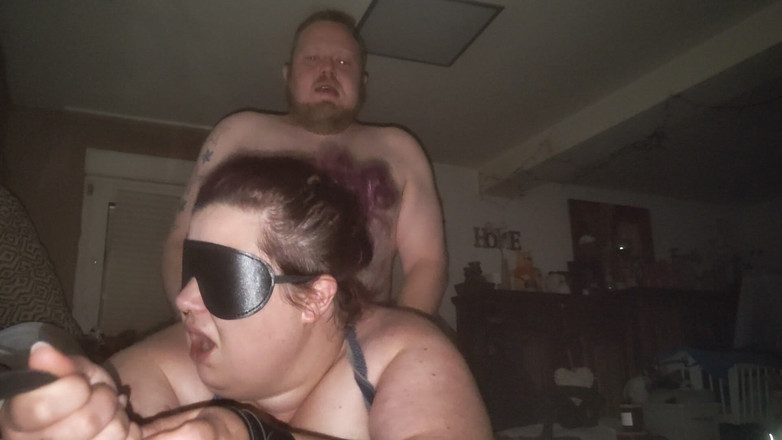 MarryDustin: Il M’attache Et Me Baise Fort!!