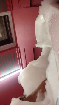 Skinny Girl Alone in Hydro Crazy to Take Dick