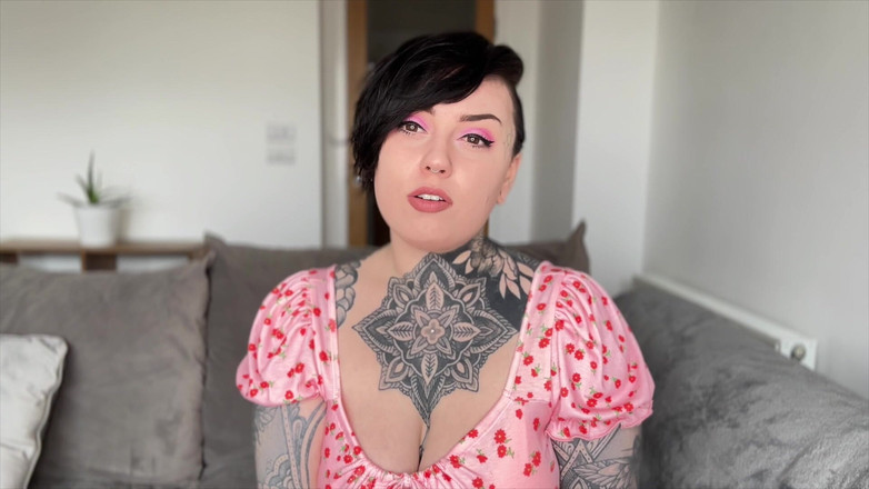 Miss Valentina: プッシー・フリー・プレッジ