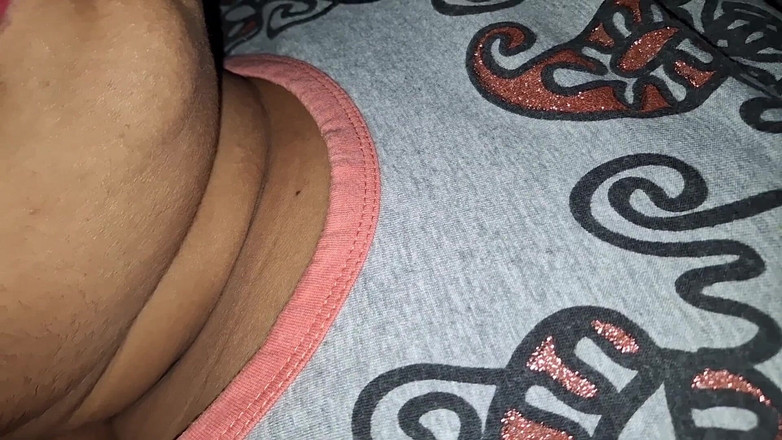 horneySonu: 泰卢固女孩与办公室老板出轨 第1部分