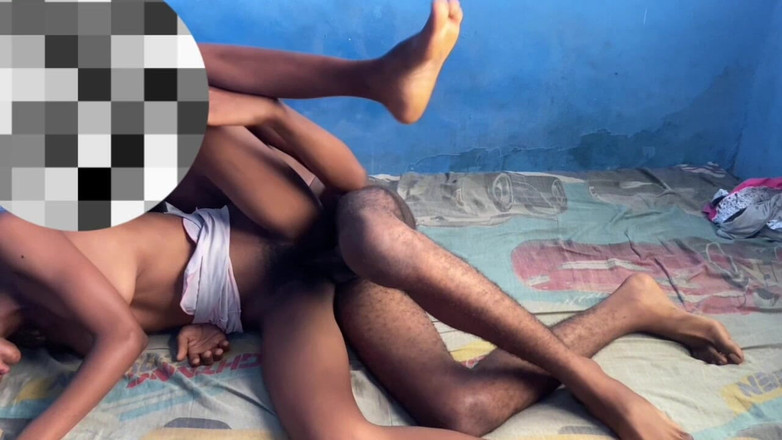 Savage Innocent69: 남편이 없는 동안 내 베티와 로맨틱한 섹스